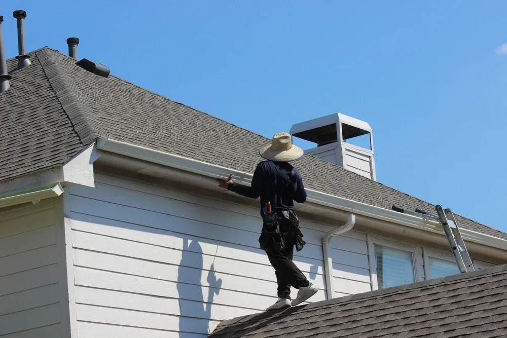 Eavestrough services in orlean image